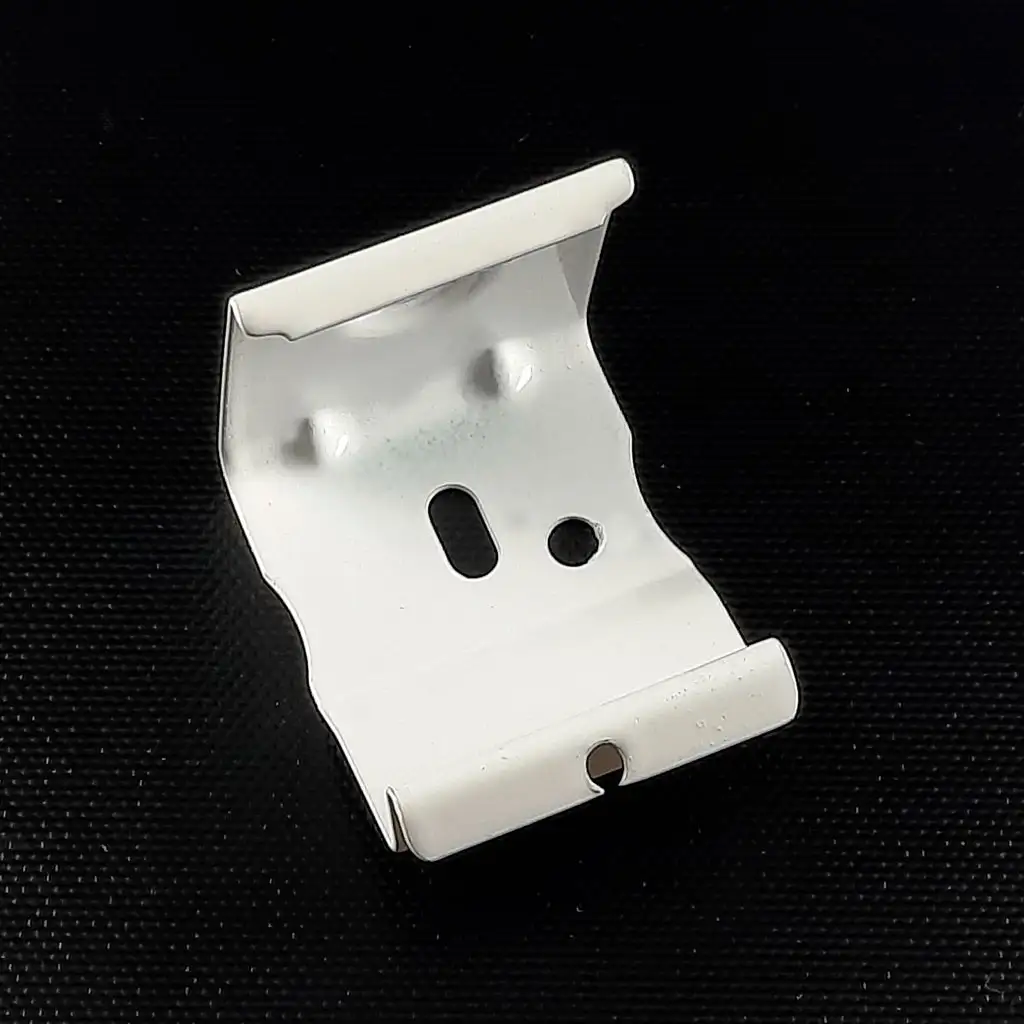 Presilha persiana romana